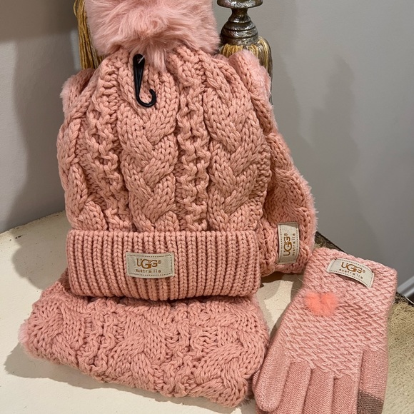 COPY - UGG Pink Hat, Infinity Scarf & Glove Set - Picture 2 of 3